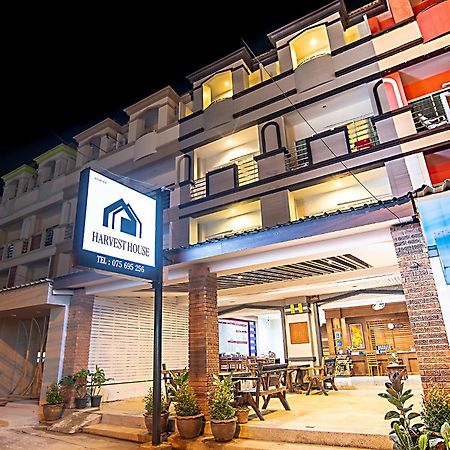 Hotel Harvest House Ao Nang Exterior foto